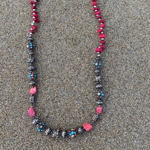 Faux Turquoise & silver beaded necklace